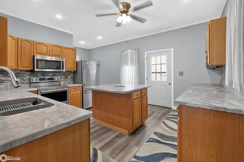 109 Anna Street Garwin IA 50632