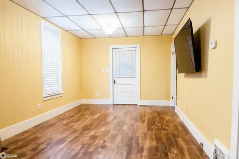 1715 Louisa Street Burlington IA 52601
