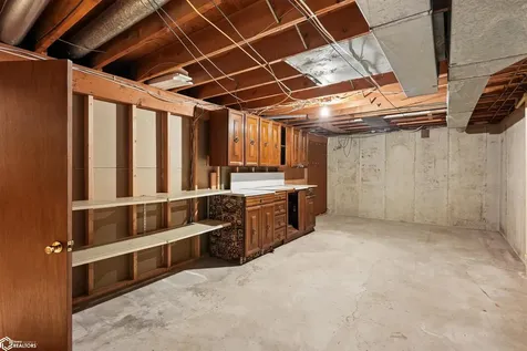 1509 4th Street Eldora IA 50627