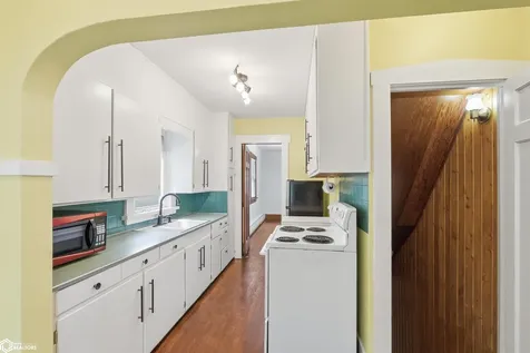 407 N 15th Street Marshalltown IA 50158