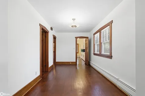 407 N 15th Street Marshalltown IA 50158