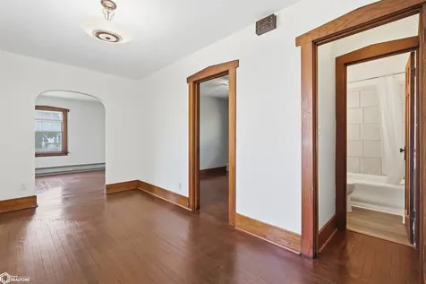 407 N 15th Street Marshalltown IA 50158