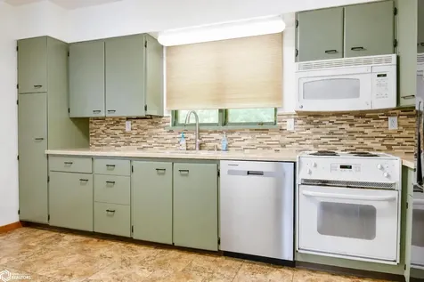 1311 Avenue B Fort Madison IA 52627