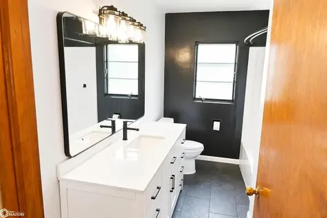 1311 Avenue B Fort Madison IA 52627