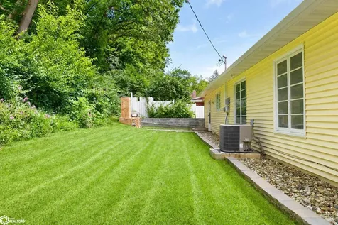 1311 Avenue B Fort Madison IA 52627