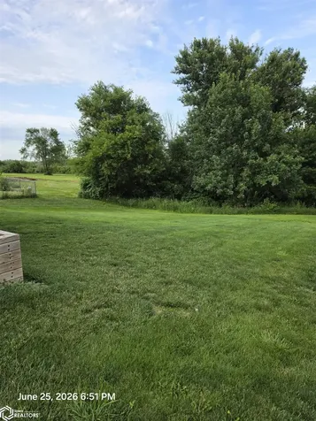 152 Hi View Drive Knoxville IA 50138