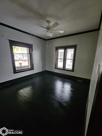 113 Woodrow Street Stockport IA 52651