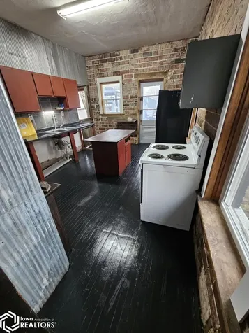 113 Woodrow Street Stockport IA 52651