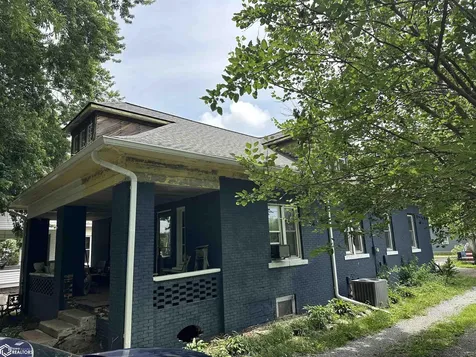 113 Woodrow Street Stockport IA 52651