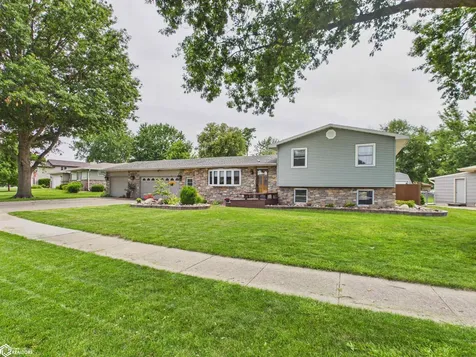 6 Eleanor Drive Ottumwa IA 52501