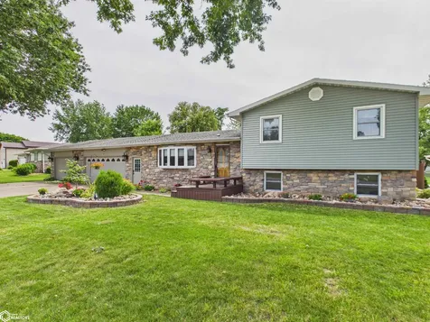 6 Eleanor Drive Ottumwa IA 52501