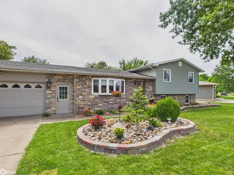 6 Eleanor Drive Ottumwa IA 52501