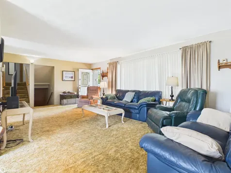 2746 255th Avenue Montrose IA 52639