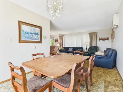 2746 255th Avenue Montrose IA 52639