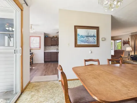 2746 255th Avenue Montrose IA 52639