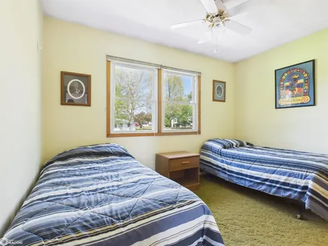 2746 255th Avenue Montrose IA 52639