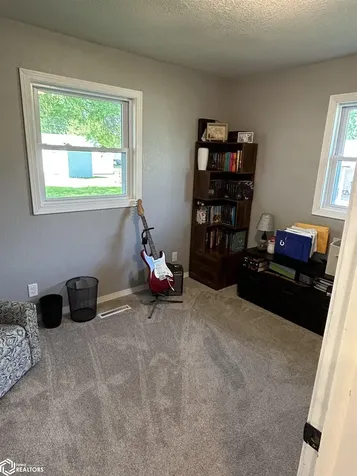 1025 S James Street Ottumwa IA 52501