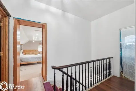922 3rd Avenue Ackley IA 50601