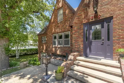 636 2nd Street NE Mason City IA 50401