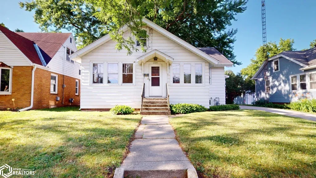 1135 1st Street SW Mason City IA 50401