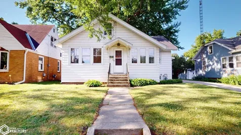 1135 1st Street SW Mason City IA 50401