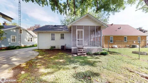 1135 1st Street SW Mason City IA 50401