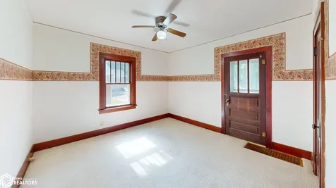 1135 1st Street SW Mason City IA 50401