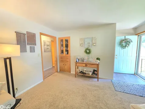 616 S Indiana Mason City IA 50401