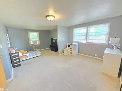 616 S Indiana Mason City IA 50401