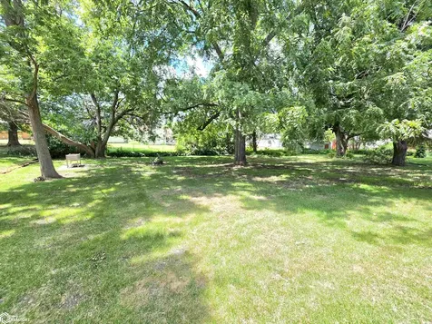 616 S Indiana Mason City IA 50401