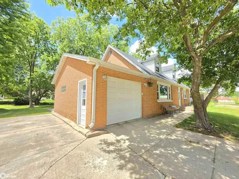 616 S Indiana Mason City IA 50401