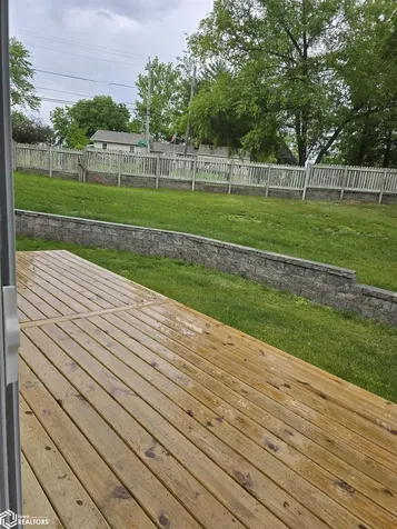 1002 Maywood Drive Oskaloosa IA 52577