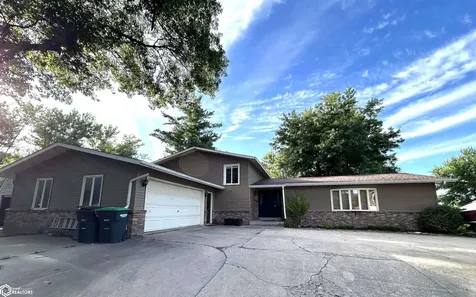 912 Country Lane Drive Keosauqua IA 52565