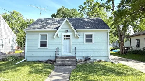 912 15th Street NE Mason City IA 50401