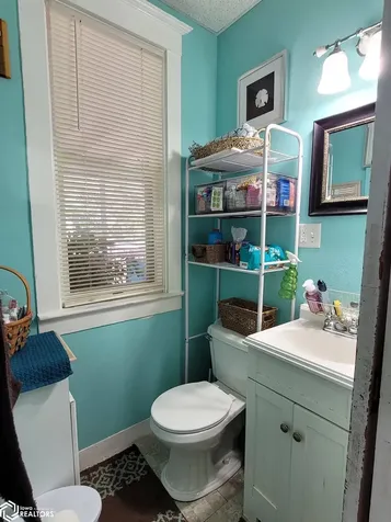 815 A Avenue E Oskaloosa IA 52577