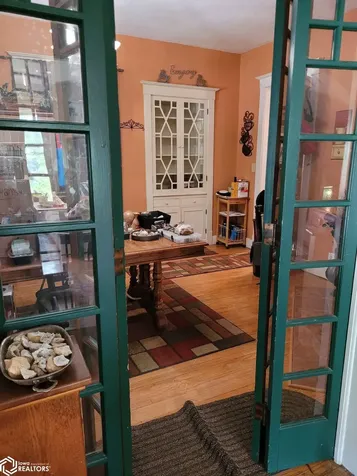 815 A Avenue E Oskaloosa IA 52577