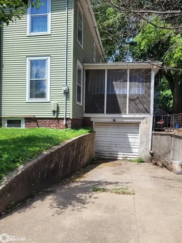 815 A Avenue E Oskaloosa IA 52577