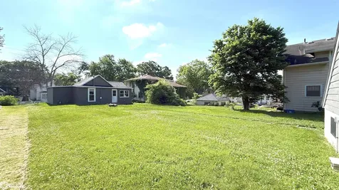 908 N Pennsylvania Avenue Mason City IA 50401