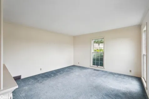 1406 S 12th Street Marshalltown IA 50158