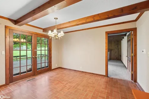 1406 S 12th Street Marshalltown IA 50158