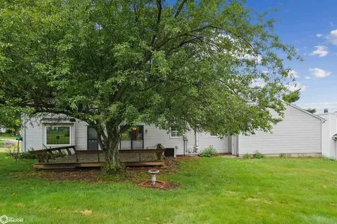 1406 S 12th Street Marshalltown IA 50158