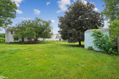 1406 S 12th Street Marshalltown IA 50158