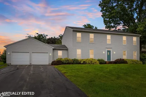 1406 S 12th Street Marshalltown IA 50158