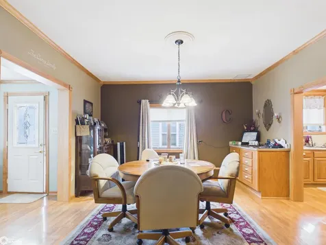 339 N Pine Street Fremont IA 52561