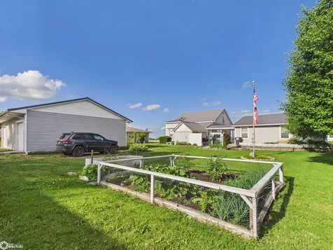 339 N Pine Street Fremont IA 52561
