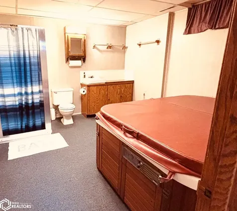 101 Southview Circle Sheffield IA 50475