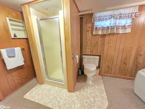 104 N Taylor Avenue Mason City IA 50401