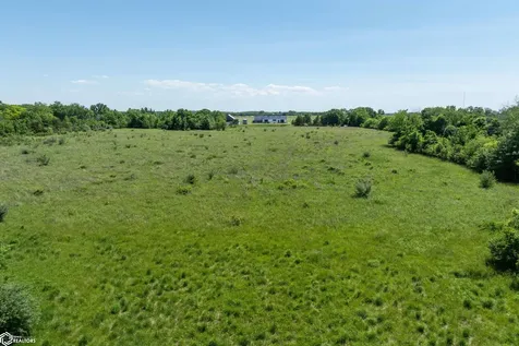 Tbd Washington Road West Burlington IA 52655