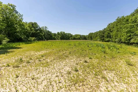 Tbd Washington Road West Burlington IA 52655