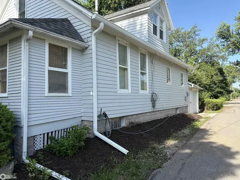 1100 S 2nd Street S Fairfield IA 52556